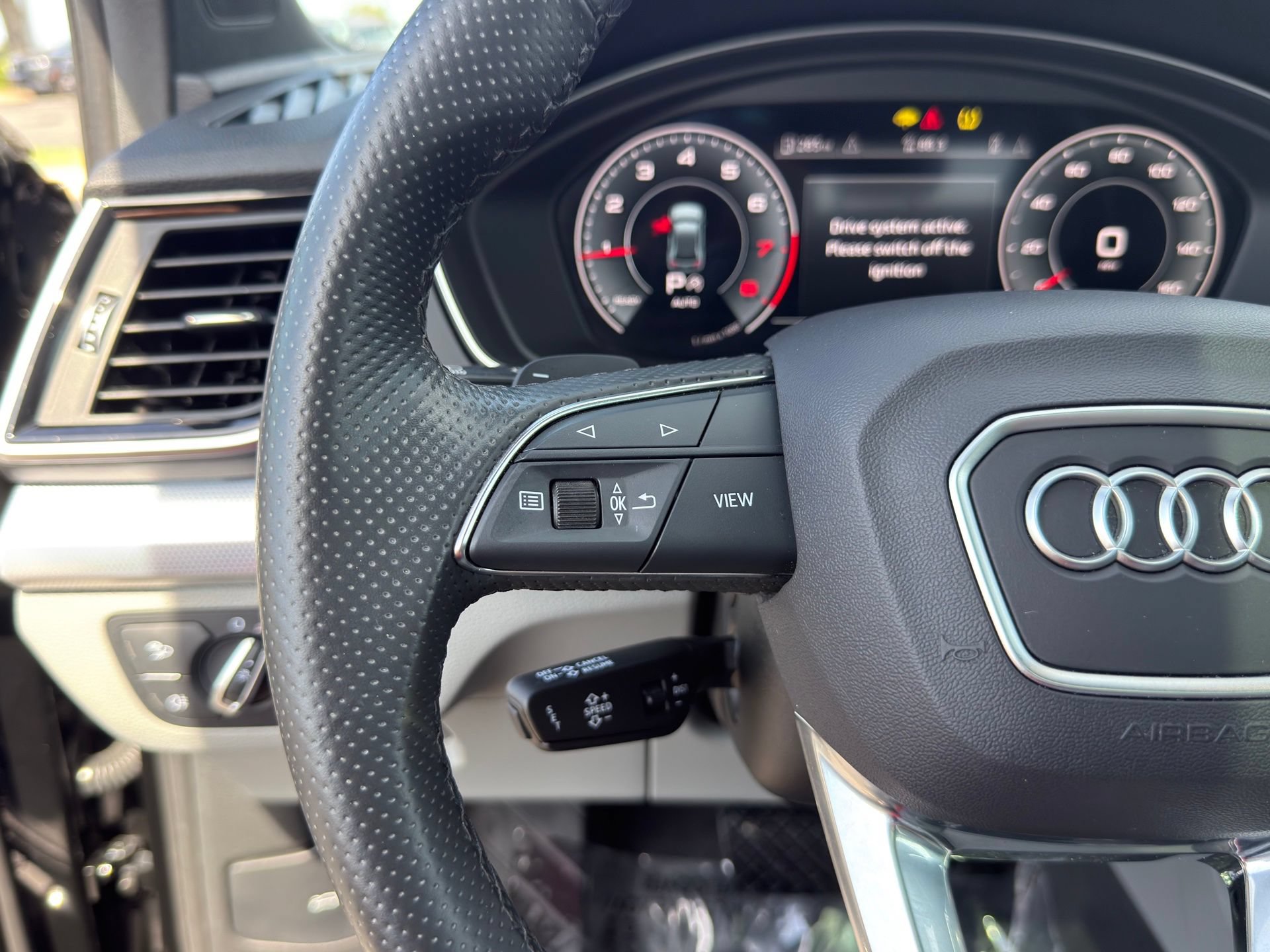 Certified 2024 Audi Q5 2.0T Prestige AWD/4WD image 18