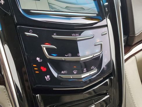 Used 2015 Cadillac Escalade ESV 4WD image 30