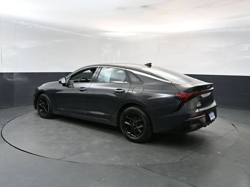 Used 2025 Kia K5 LXS FWD image 3