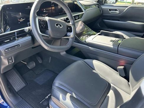 Certified 2025 INFINITI QX80 Pure AWD/4WD image 15