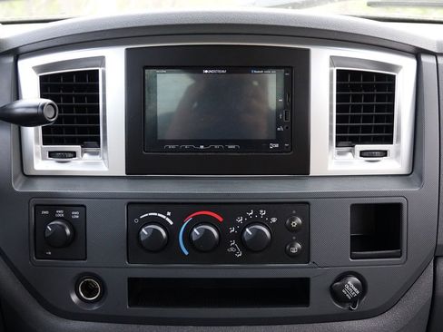 Used 2007 Dodge Ram 3500 Truck SLT image 45