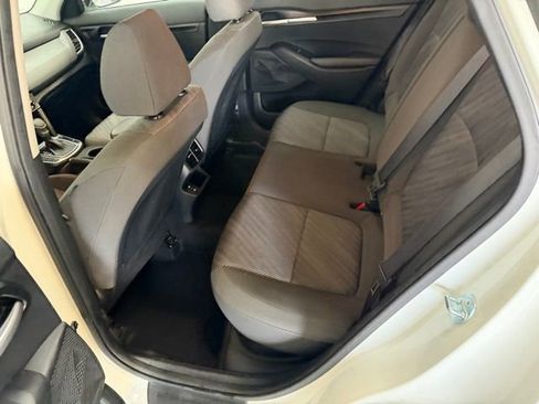 Used 2024 Kia Seltos LX AWD/4WD image 32