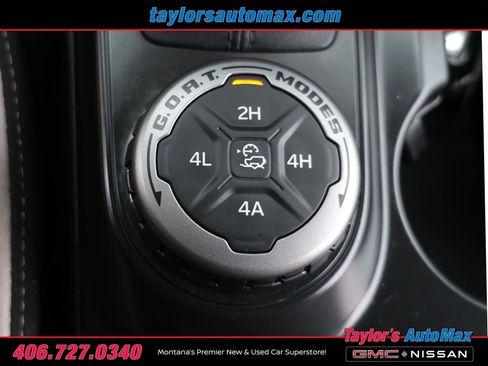 Used 2024 Ford Bronco Big Bend w/ Sasquatch Package AWD/4WD image 23