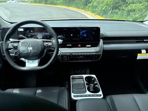 New 2025 Hyundai Ioniq 5 SEL image 23