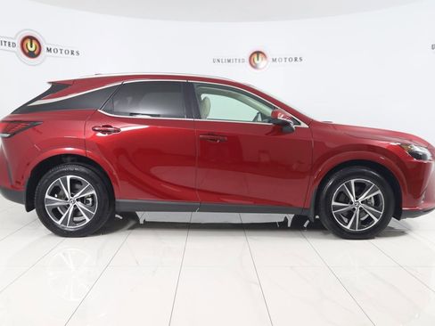 Used 2023 Lexus RX 350 Premium image 2