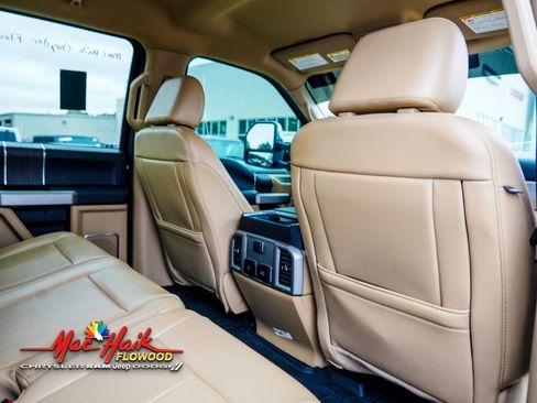 Used 2021 Ford F250 Lariat w/ Chrome Package image 9