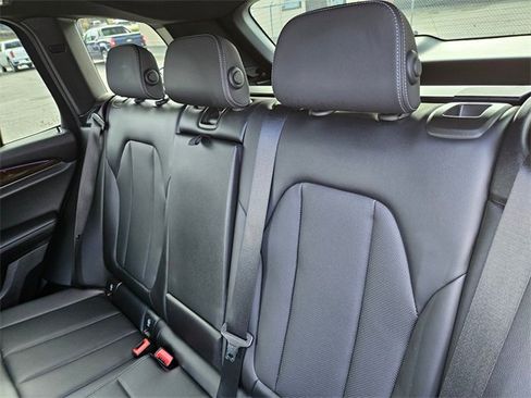 Used 2023 BMW X3 xDrive30i image 15