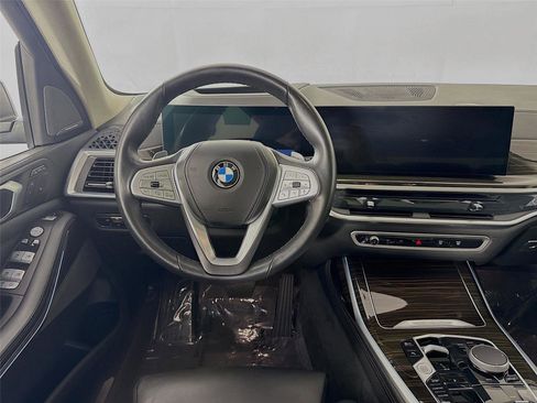 Used 2023 BMW X7 xDrive40i image 35
