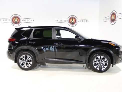 Used 2023 Nissan Rogue SV AWD/4WD image 28