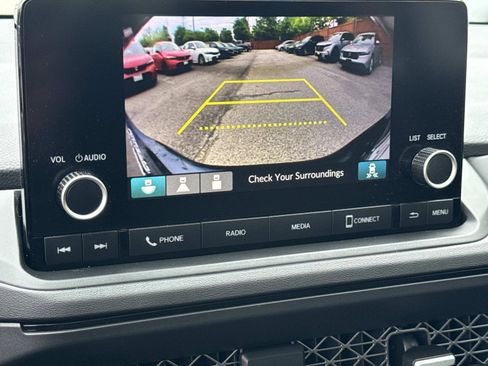Certified 2023 Honda Accord EX image 6