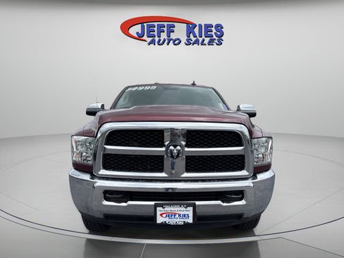 Used 2018 RAM 3500 SLT w/ Luxury Group AWD/4WD image 2