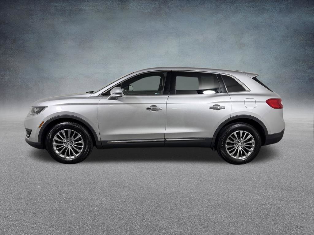 Used 2016 Lincoln MKX Select w/ Select Plus Package AWD/4WD image 3