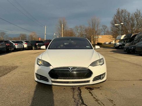 Used 2016 Tesla Model S 85D image 2
