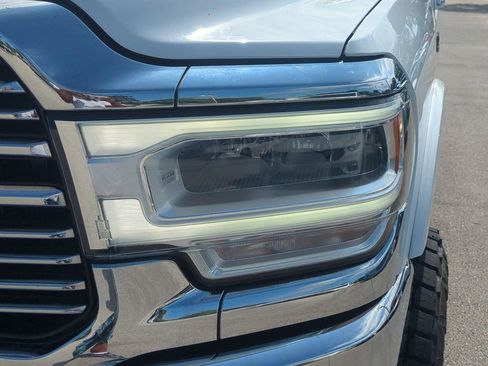 Used 2022 RAM 2500 Laramie AWD/4WD image 11