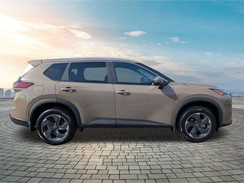 Certified 2025 Nissan Rogue SV w/ SV Premium Package image 6