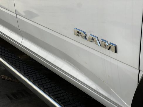 Used 2019 RAM 5500 Tradesman w/ Ambulance Prep Group RWD image 11