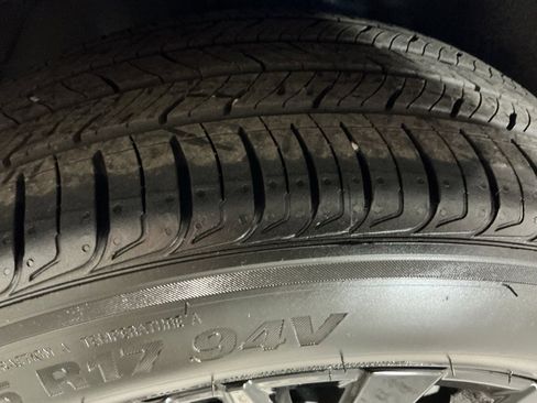 Used 2025 Nissan Altima 2.5 SV w/ SV Special Edition Package image 36