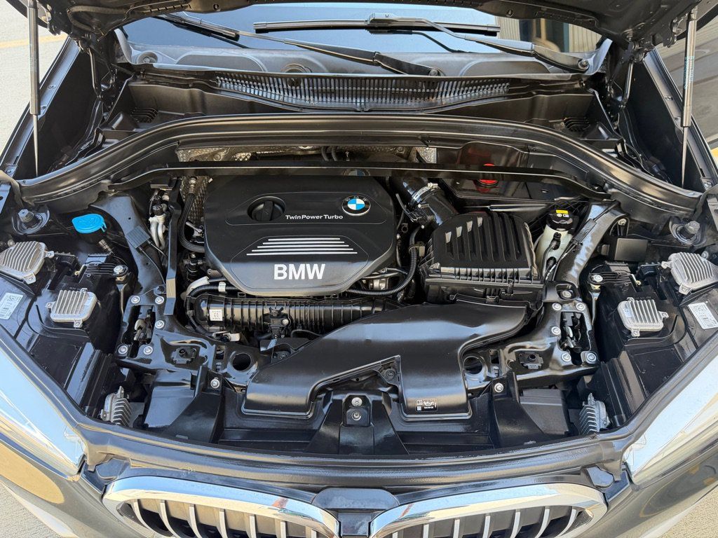 Used 2016 BMW X1 xDrive28i AWD/4WD image 31