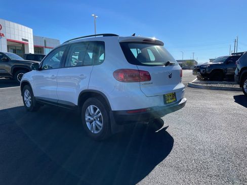 Used 2017 Volkswagen Tiguan S AWD/4WD image 5