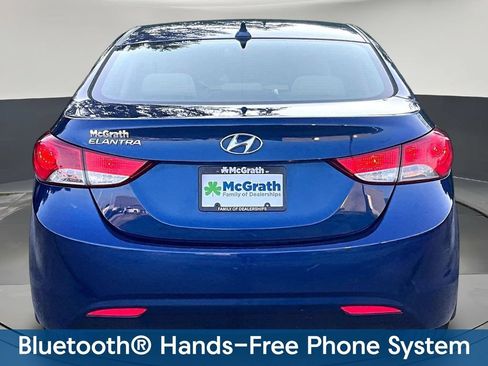 Used 2013 Hyundai Elantra GLS w/ Preferred Pkg FWD image 7