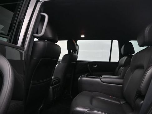 Used 2023 Nissan Armada SL w/ Midnight Edition Package AWD/4WD image 11