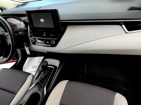 Used 2024 Toyota Corolla LE image 16
