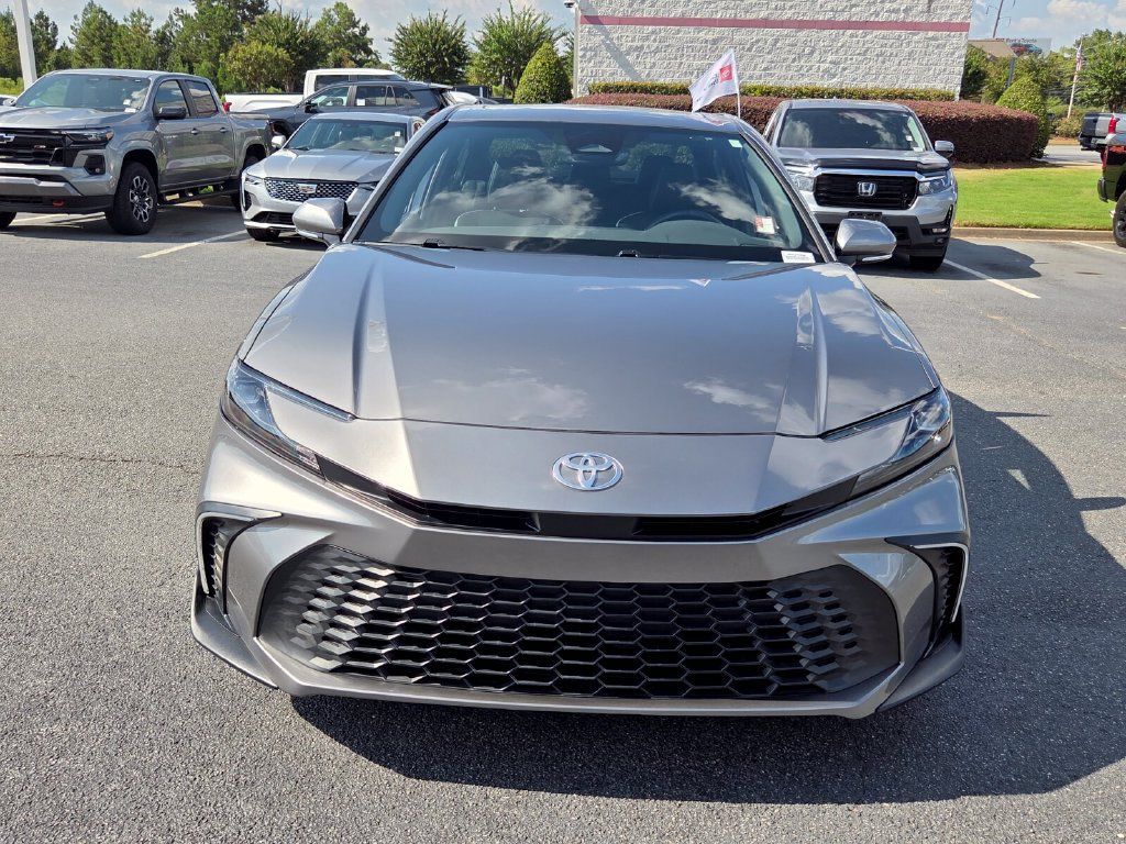 Used 2025 Toyota Camry SE w/ Multimedia Upgrade Package FWD image 2