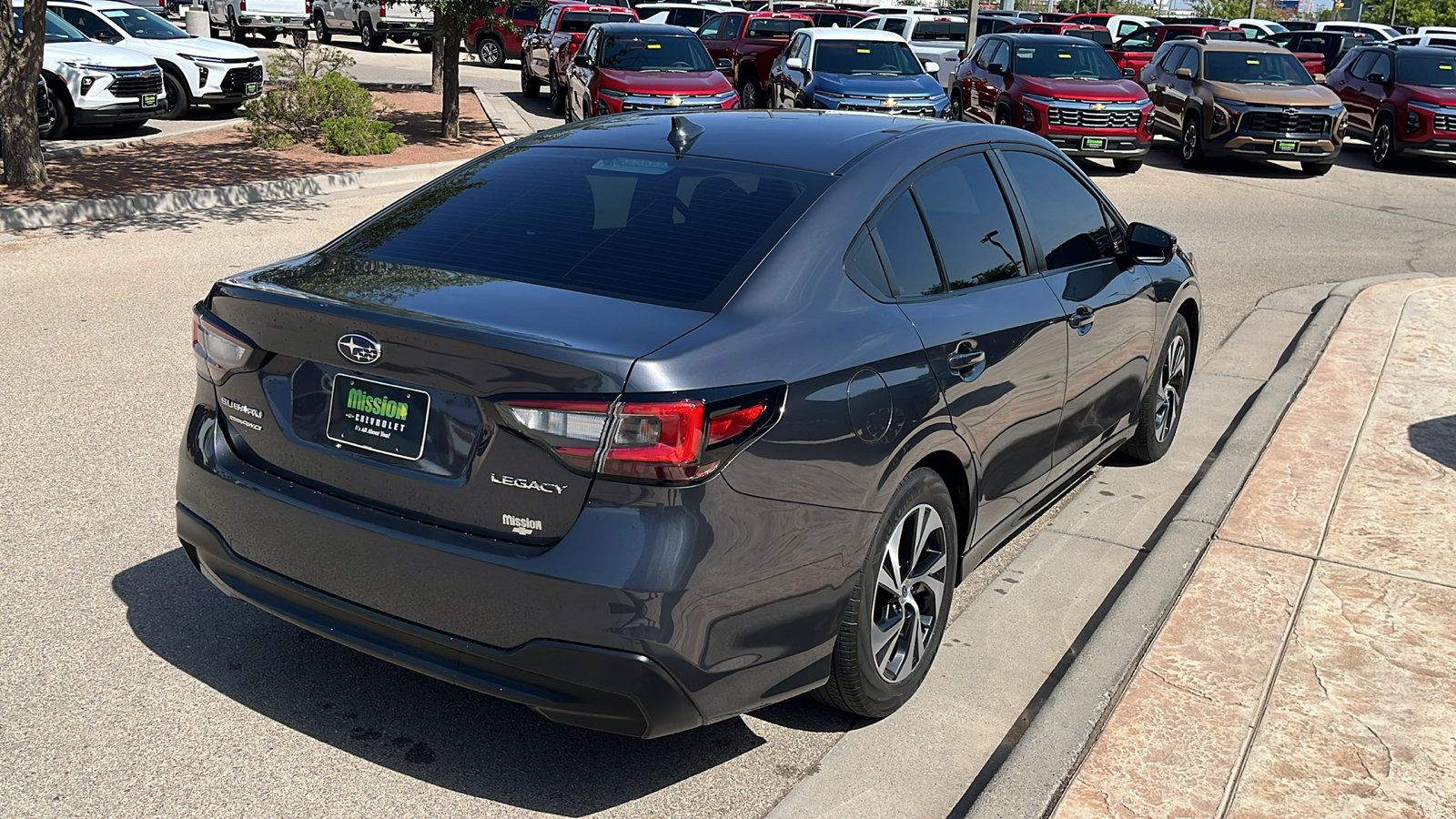 Used 2024 Subaru Legacy Premium AWD/4WD image 8