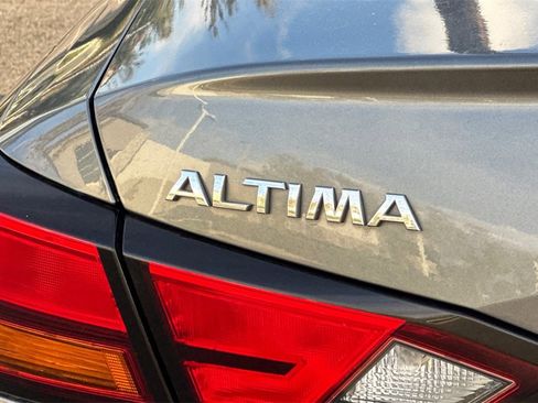 Used 2021 Nissan Altima 2.5 S image 30