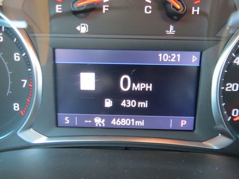 Used 2023 Chevrolet Traverse LT w/ LT Premium Package FWD image 27