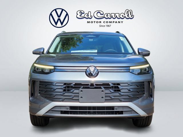 New 2026 Volkswagen Tiguan SE AWD/4WD image 2