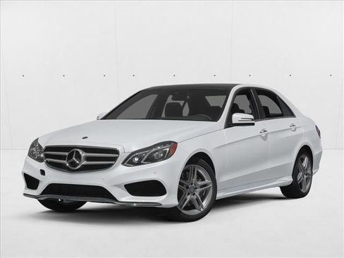 Used 2014 Mercedes-Benz E 350 Sedan image 1