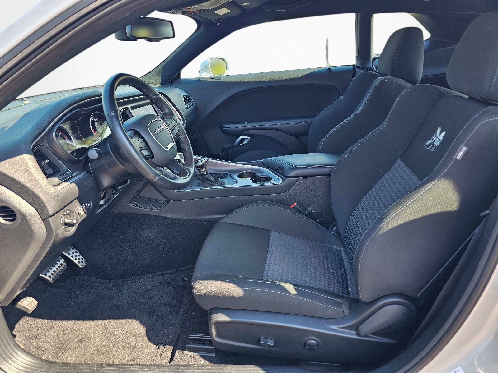 Used 2022 Dodge Challenger R/T Scat Pack RWD image 16