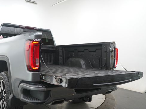 Used 2020 GMC Sierra 1500 AT4 image 17