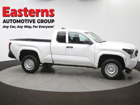 Used 2024 Toyota Tacoma SR RWD image 44