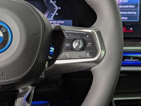 New 2026 BMW i7 xDrive60 image 32