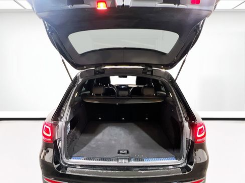 Used 2022 Mercedes-Benz GLC 300 4MATIC image 18