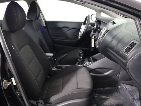 Used 2018 Kia Forte LX FWD image 18