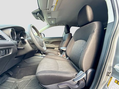 Used 2021 Mitsubishi Outlander Sport LE FWD image 21