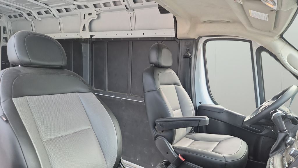Used 2025 RAM ProMaster 3500 w/ Convenience Group FWD image 10