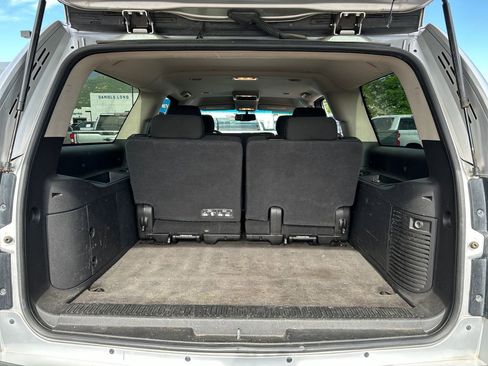 Used 2014 Chevrolet Suburban LS AWD/4WD image 5