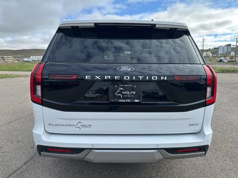 Used 2025 Ford Expedition Max Platinum AWD/4WD image 31
