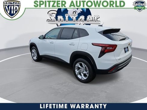 New 2026 Chevrolet Trax LS w/ LS Convenience Package image 6