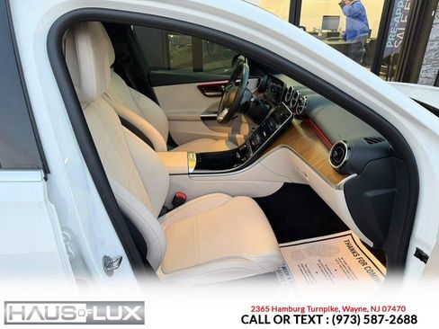 Used 2023 Mercedes-Benz C 300 4MATIC Sedan image 18