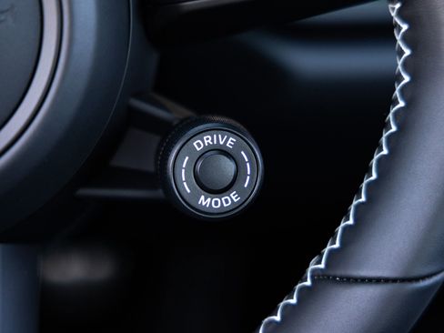 Certified 2026 Porsche 911 GT3 RWD image 15