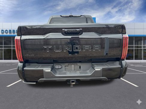 Used 2022 Toyota Tundra Platinum image 4