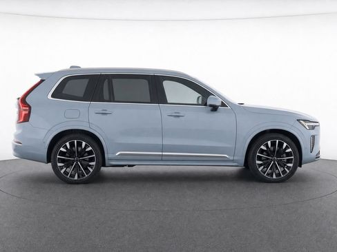 Certified 2026 Volvo XC90 B6 Ultra AWD/4WD image 8