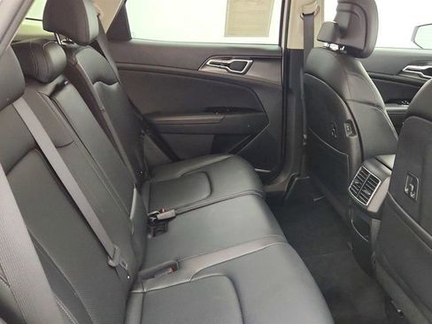 Used 2024 Kia Sportage EX FWD image 20