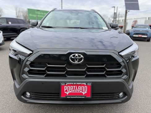 New 2026 Toyota Corolla Cross XLE image 3