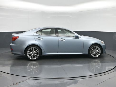 Used 2006 Lexus IS 350 image 8